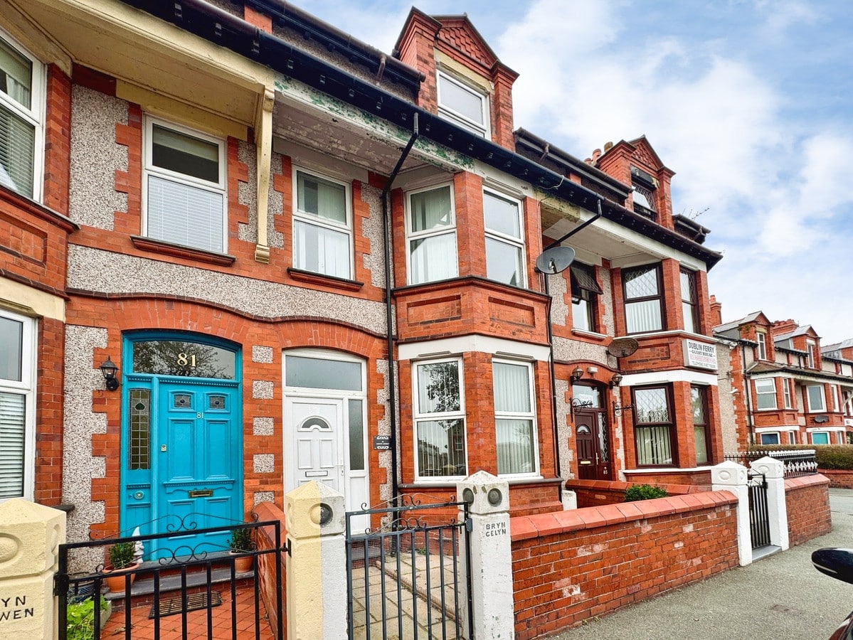 Newry Street, Holyhead, Anglesey, LL65