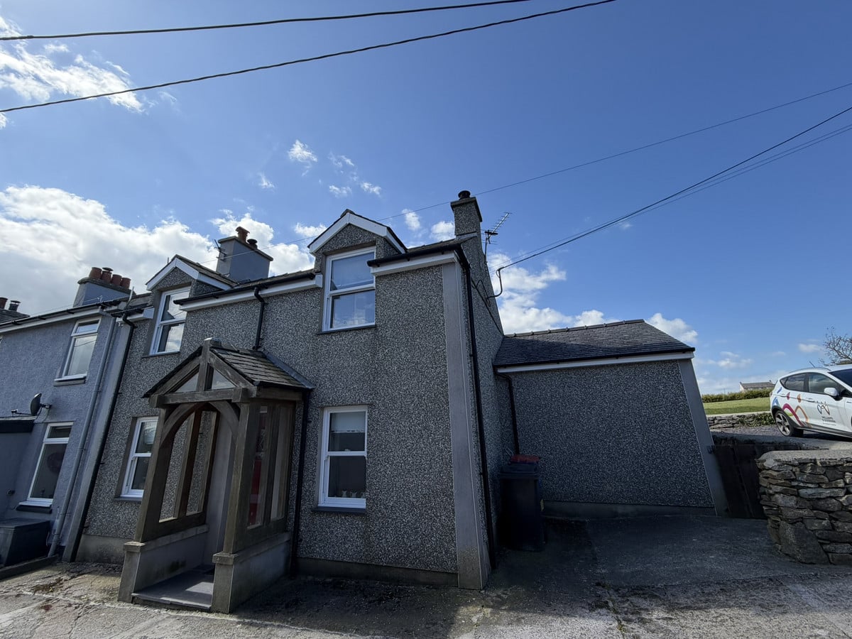 Llannerch-Y-Medd, Llannerch-Y-Medd, Anglesey, LL71