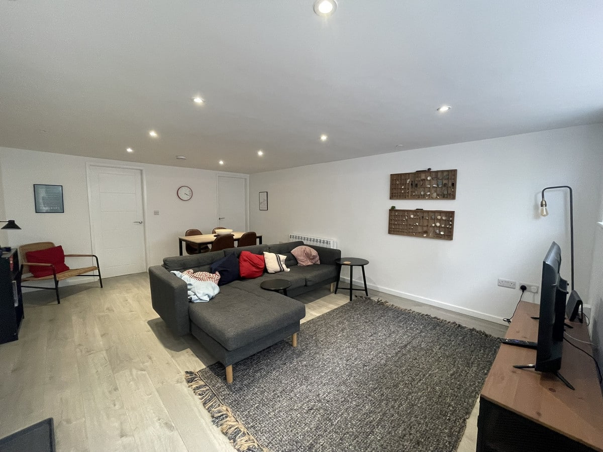 Dew Street, Menai Bridge, LL59